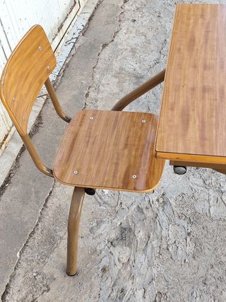 Pupitre escolar madera y metal