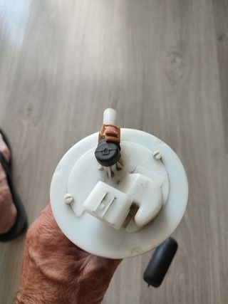 Bomba Gasolina y Aforador Honda Forza 250