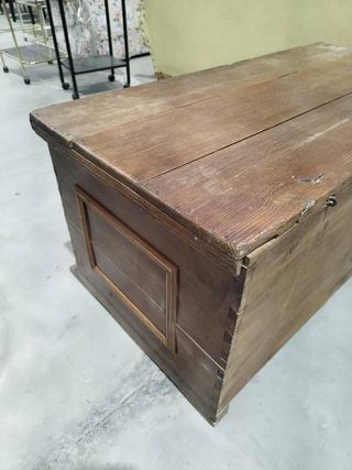 BAÚL ANTIGUO