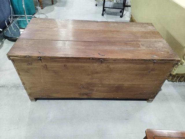 BAÚL ANTIGUO