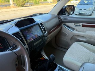 Toyota Land Cruiser 2005