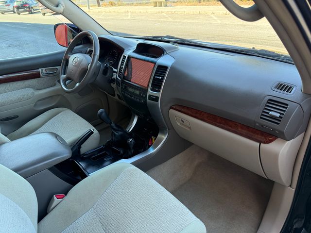 Toyota Land Cruiser 2005