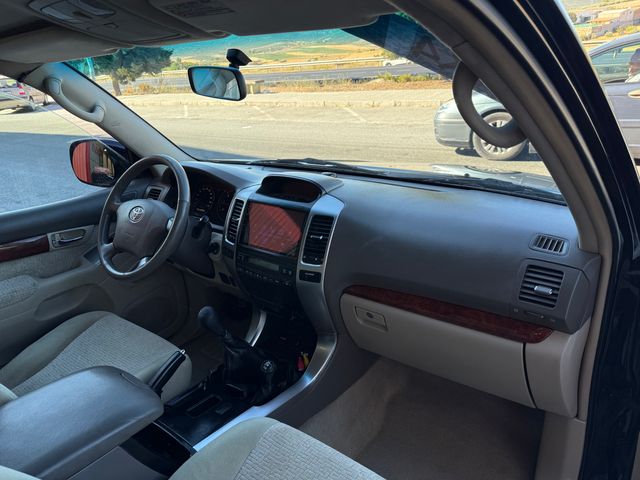 Toyota Land Cruiser 2005
