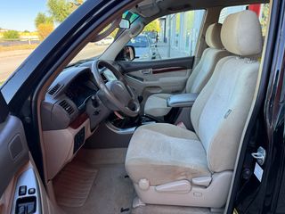 Toyota Land Cruiser 2005