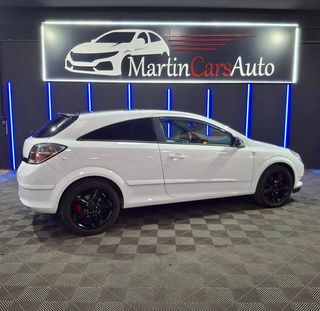 OPEL Astra GTC 1.6 16v Sport