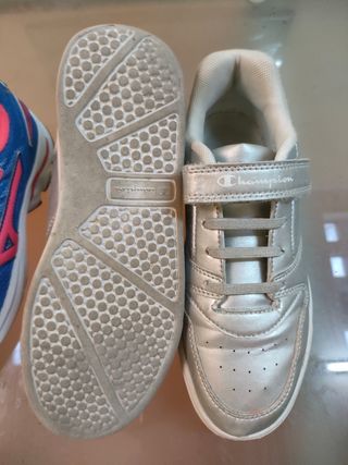 Scarpe Champion 34 e Mizuno 35