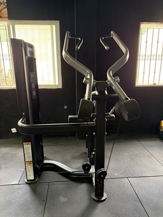 Máquina Jalones Dorsal Unilateral