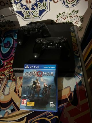 Consola Sony PS4 Slim Negra + God of War