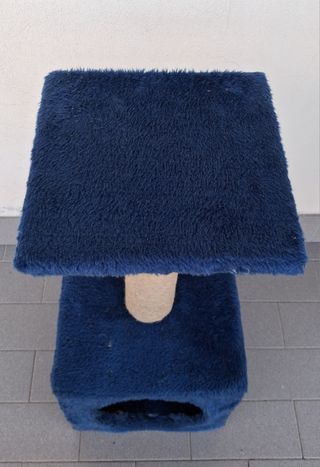 Tiragraffi per gatti piccolo blu peluche