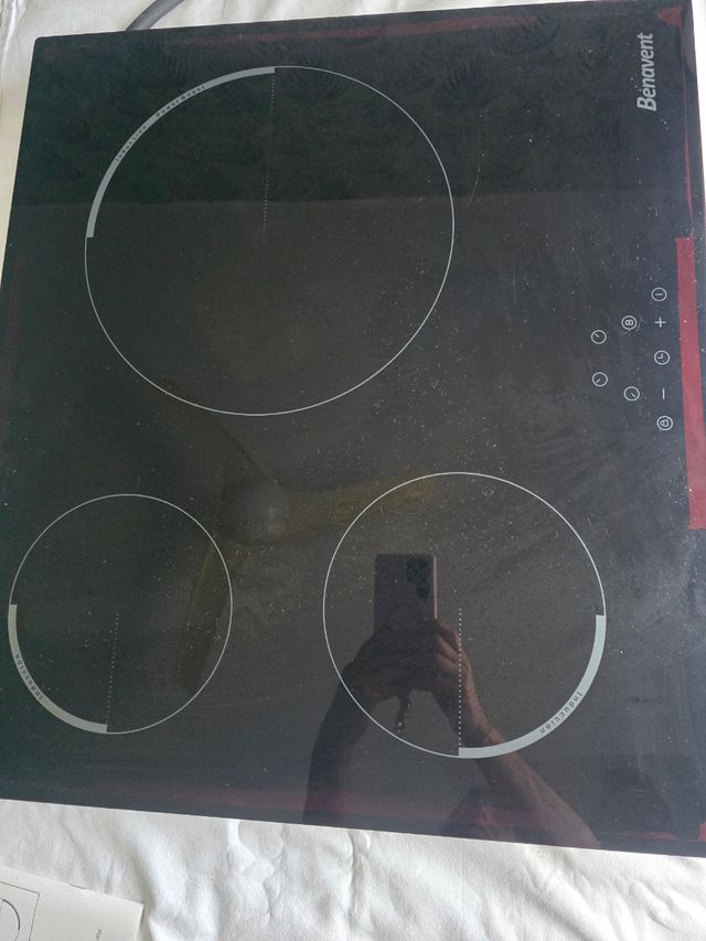 Placa Inducción Táctil 3 Fuegos Benavent
