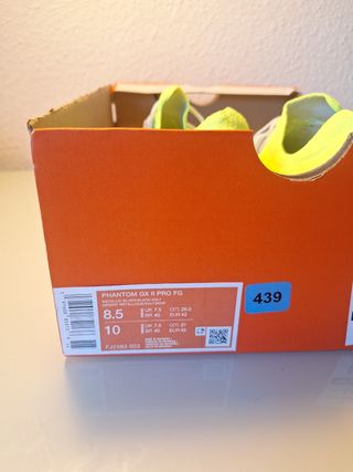 Botas de fútbol Nike talla 42
