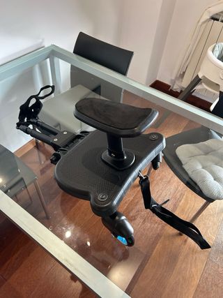 Tabla para carrito de bebé con asiento.
