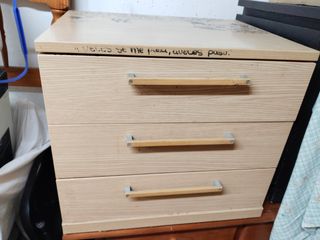 Cajonera de madera de 3 cajones