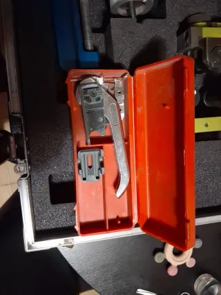 Herramientas para crimpar cables de alta