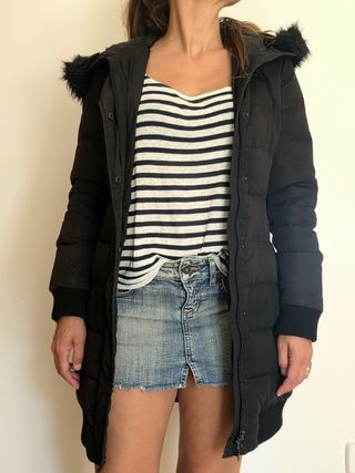 ZARA. Plumón negro. Talla XS