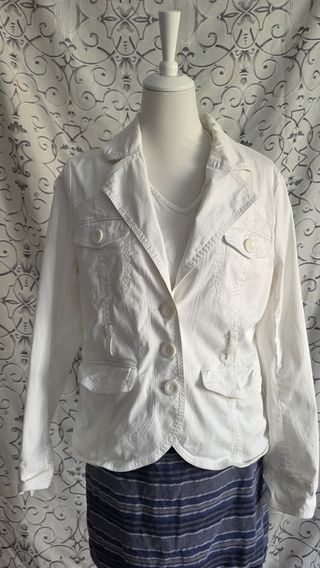 Chaqueta vaquera blanca