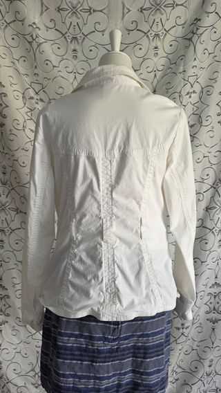 Chaqueta vaquera blanca
