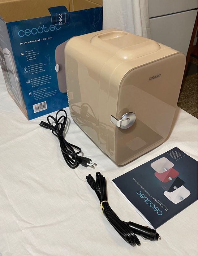 Nevera Portátil Cecotec 4L 220V/12V - A ESTRENAR