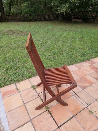 Silla de madera plegable