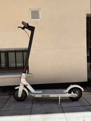 Patinete Eléctrico Xiaomi Blanco