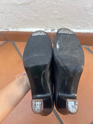 Zapatos de flamenco negros Dispongo de 32,33,34,35