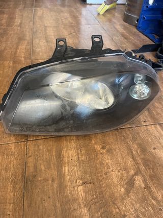 Faros Ibiza 6L 2005