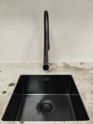 Liquidación Cocina Beige y Negra