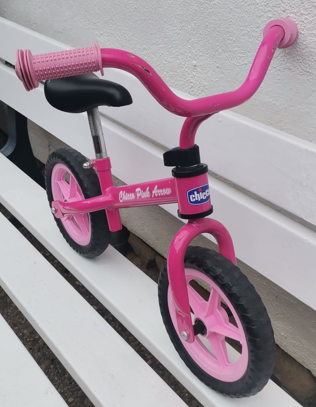 Bici sin pedales Chicco Pink de rosas negociable 
