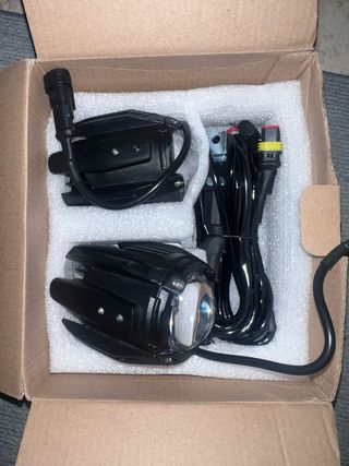 Faros Auxiliares Moto Suparee 3200K