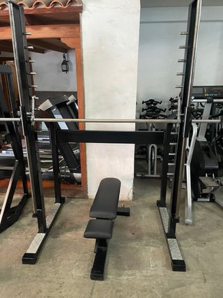 MÁQUINAS DE MUSCULACIÓN 