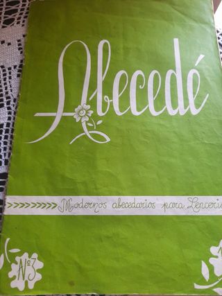 Álbum de labores antiguas