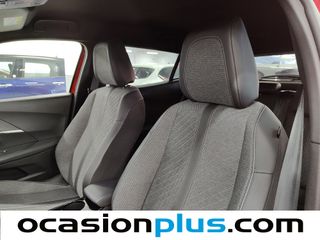 Peugeot 2008 PureTech 130 S&S Allure EAT8 96 kW (130 CV)