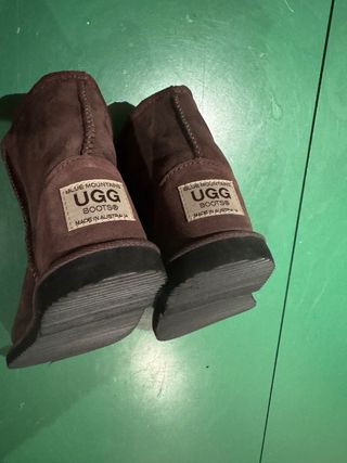Botas UGG Classic Mini Marrones Talla 36