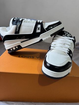 Zapatos Louis Vuitton Negros y Blancos