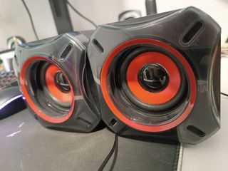Altavoces Tempest Gaming M8 2.0
