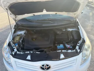 Toyota Auris 2012