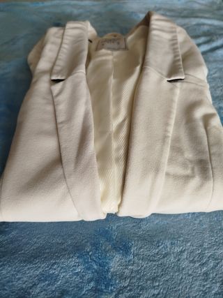 Americana blanca Pull&Bear