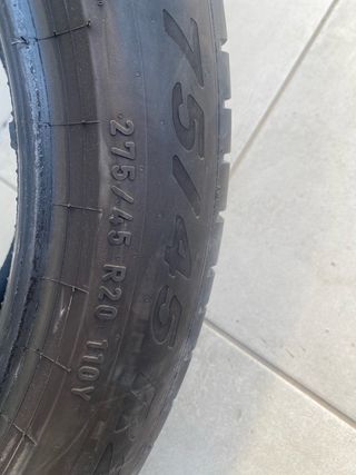 Neumático Pirelli Scorpion 275/45 R20 110Y