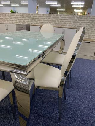 NUEVA MESA DE LUJO BLANCA + 6 SILLAS