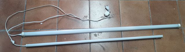 LÁMPARA FLOORECENTE 2 UND +REGALO 1 NEON