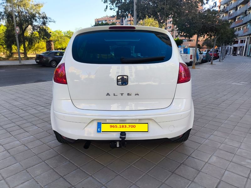 SEAT Altea 1.9 TDI Reference DPF 2009, foto 10