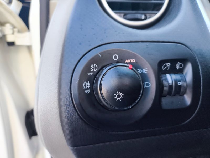 SEAT Altea 1.9 TDI Reference DPF 2009, foto 27