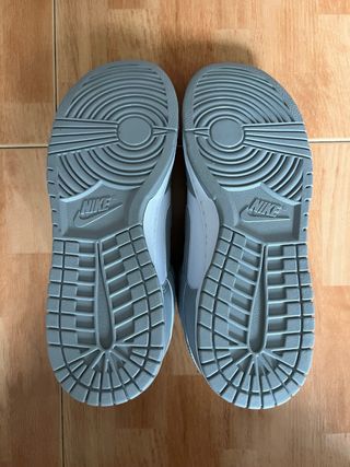 Zapatillas Nike Dunk Low Gris
