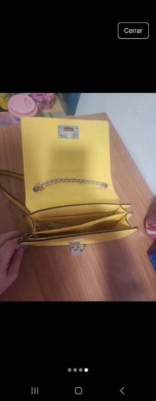 Bolso Amarillo Stradivarius
