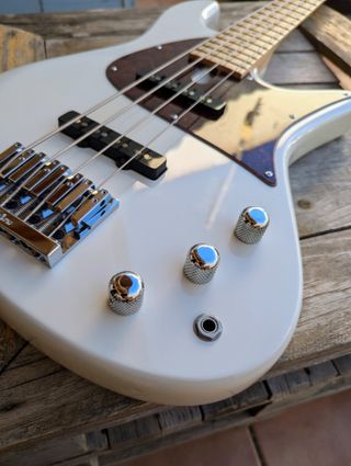 Fodera Emperor J 4 Standard Classic Bajo Eléctrico