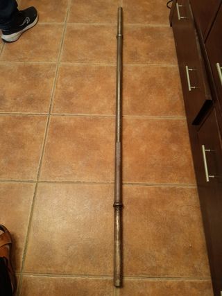 Barra de pesas y musculación 