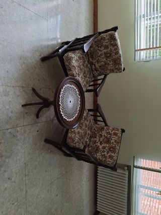 Conjunto 2 sillones y mesa auxiliar madera


