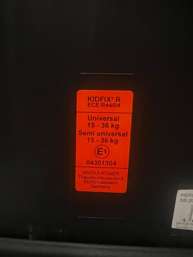 Silla coche Britax Römer gris