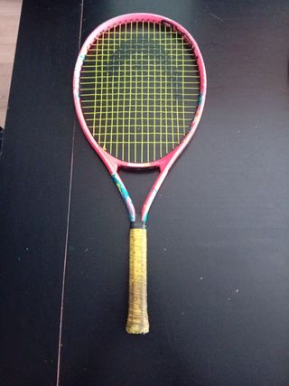 Raqueta Infantil Head Novak 25 con funda incluida.