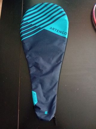 Raqueta Infantil Head Novak 25 con funda incluida.